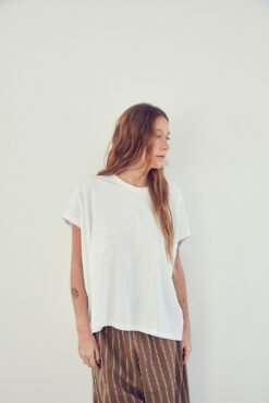 REMERA SIMONA MC