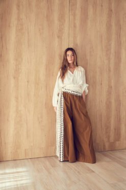 PANTALON LILLE TABACO - Imagen 3