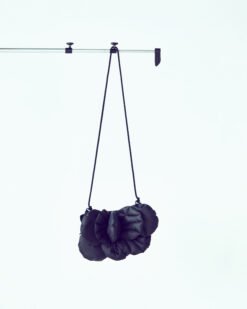 CARTERA FLOWER NEGRO